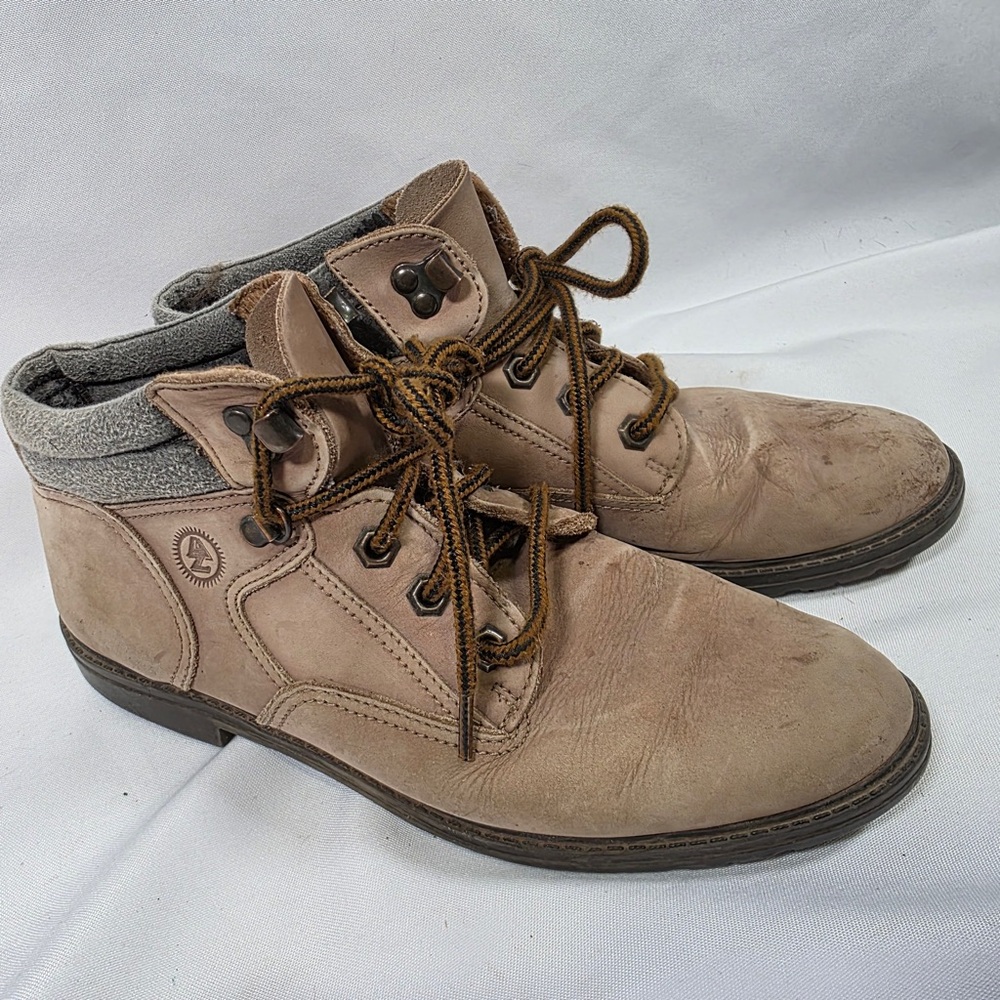 Women’s Tan Leather Hiking Boots Made In Italy Size 9